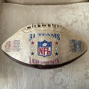 Super Bowl XXXVI 36 Champions Limited Edition Football 31 Teams 1 Champion